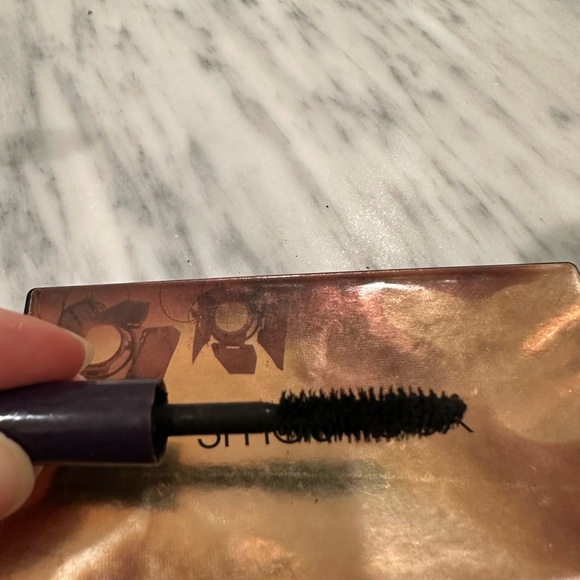 Everyday Makeup Lot - Picture 12 of 16